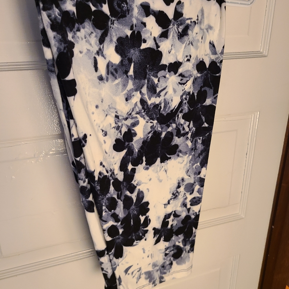 Plus size capris